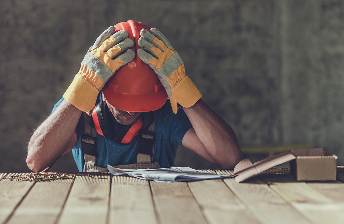 WARNING! BUILDERS LICENCE LENDING 